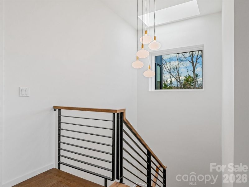 Spacious, unfurnished interior of a new home in , Asheville (Image 24).