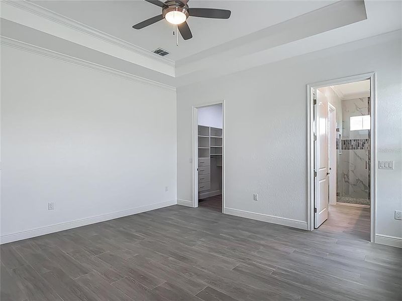 Spacious, unfurnished interior of a new home in , Wildwood (Image 21).