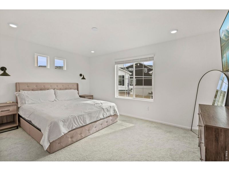 Furnished interior view inside a new home in Thompson River Ranch, Johnstown (Image 15).