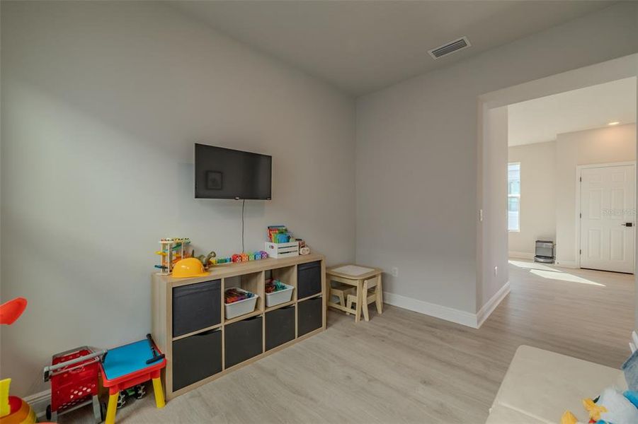 Furnished interior view inside a new home in Waterset Garden Series, Apollo Beach (Image 17).