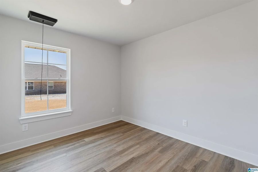 Representative unfurnished interior of a home built from the 1635-C by Adams Homes in Kirkland Farms, Alachua (Image 23).