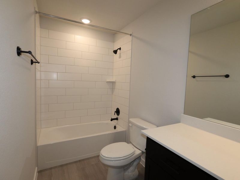 Image 38 of a home in Edgewood.