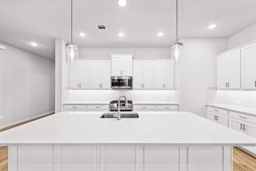 Furnished interior view inside a new home in The Grand Prairie 50’, Hockley (Image 5).