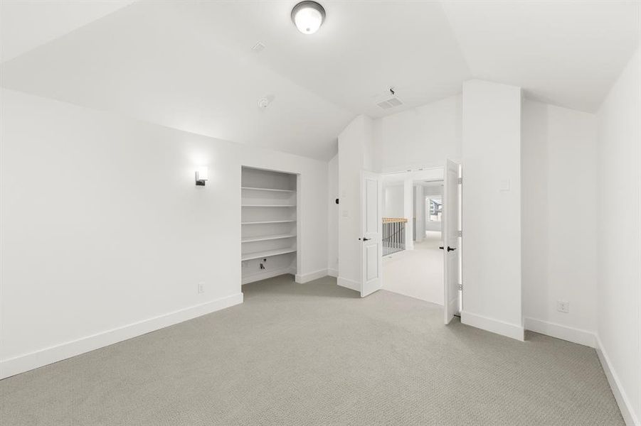 23. 1461 Porter - Media