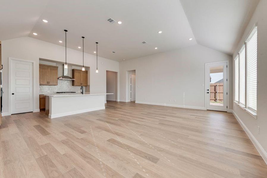 Spacious, unfurnished interior of a new home in Wildflower Ranch, Justin (Image 29). Spacious, unfurnished interior of a new home in Wildflower Ranch, Justin (Image 29).