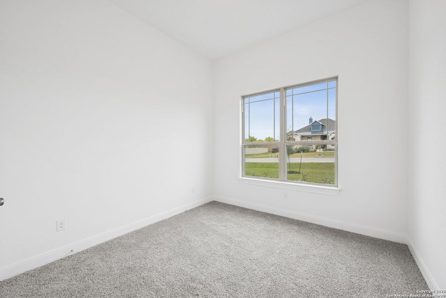 Spacious, unfurnished interior of a new home in Everly Estates, San Antonio (Image 43).
