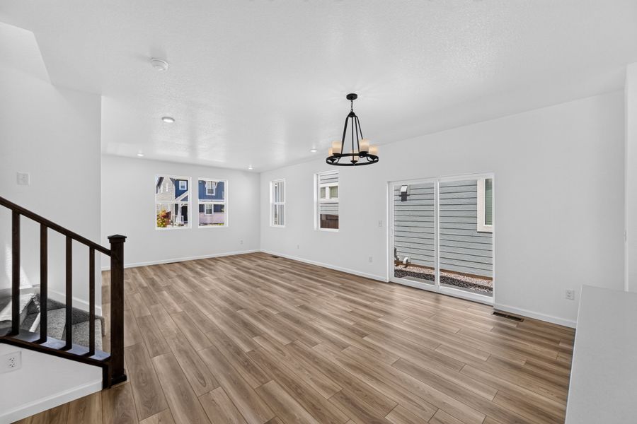 Spacious, unfurnished interior of a new home in Farmlore, Brighton (Image 12).