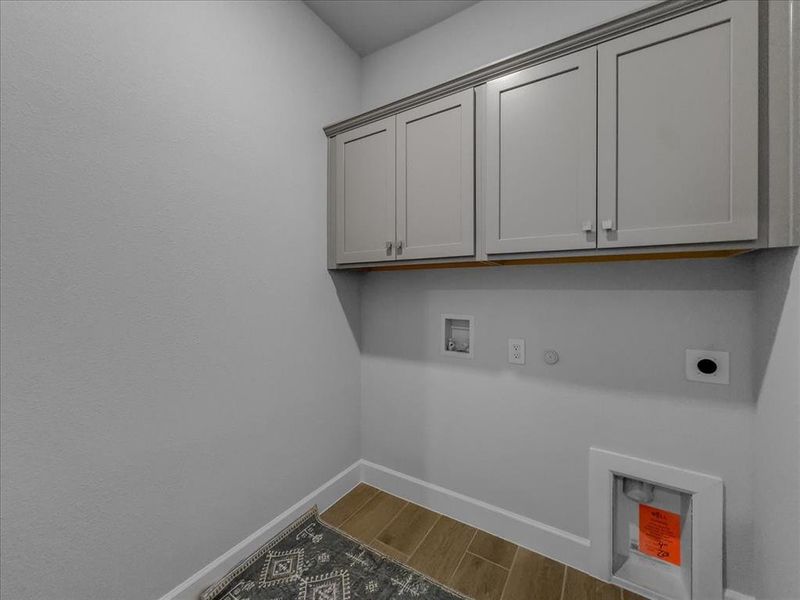 Spacious, unfurnished interior of a new home in , Anna (Image 17).