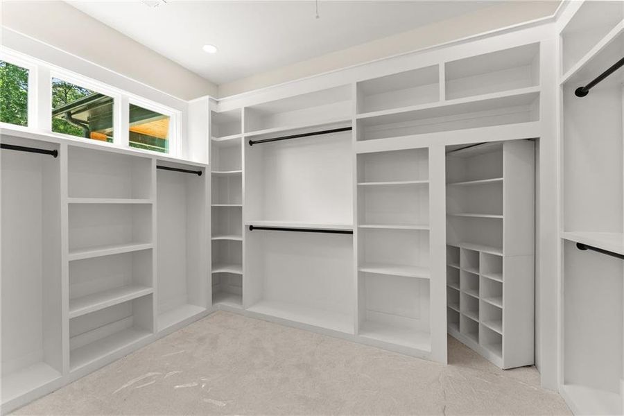 Image 68 of a home in .