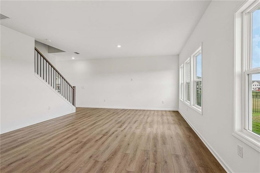Spacious, unfurnished interior of a new home in Langston Reserve, Cartersville (Image 25).
