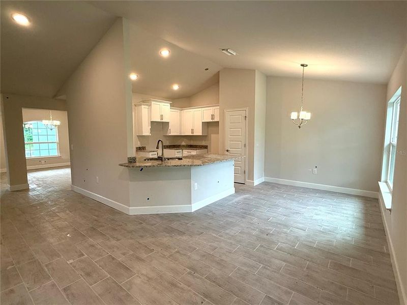 Image 16 of a home in Rotonda.