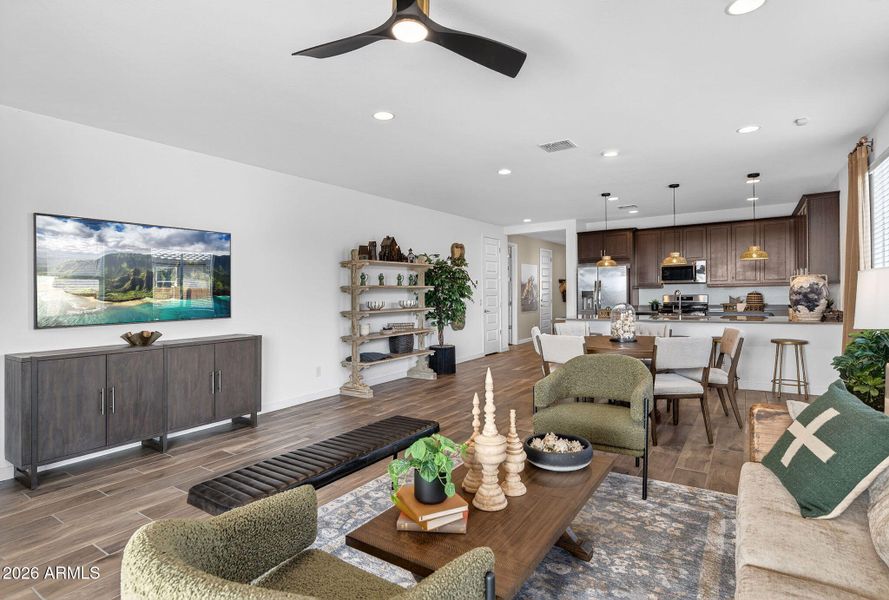 6-web-or-mls-429953 Dutchman Dr