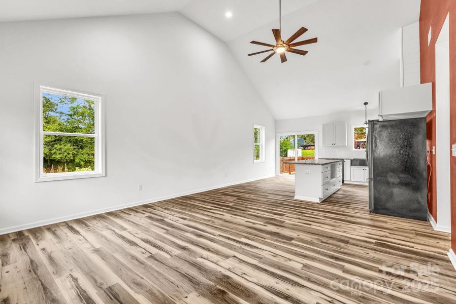 Spacious, unfurnished interior of a new home in , Shelby (Image 22).