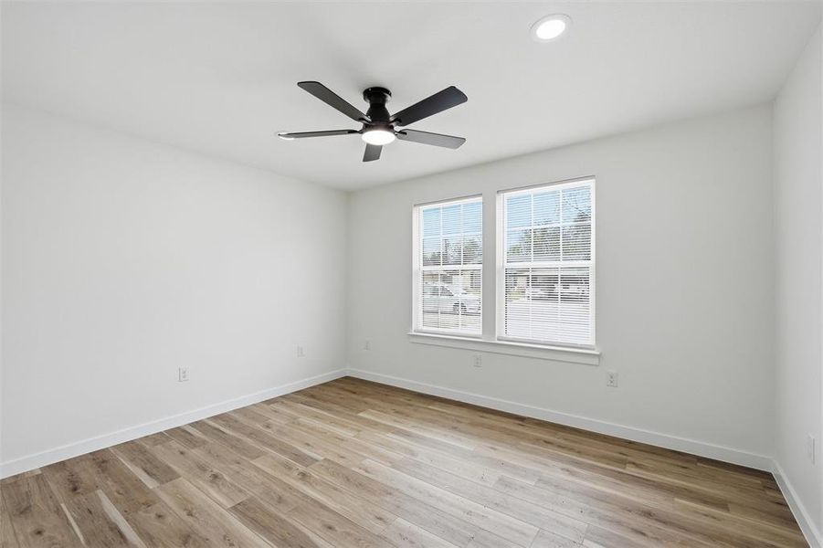 Spacious, unfurnished interior of a new home in , Waco (Image 11).