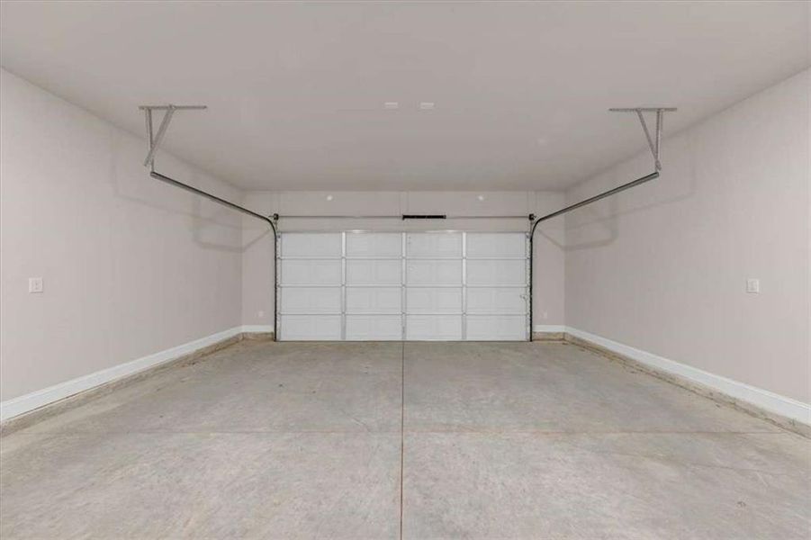 Spacious, unfurnished interior of a new home in Scarlett Place, Bowdon (Image 16).
