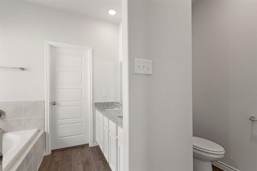 Furnished interior view inside a new home in Sycamore Landing, Fort Worth (Image 3).