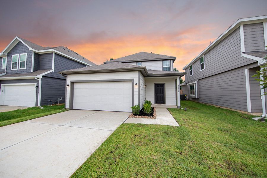 Image 19 of a home in River's Edge. Image 19 of a home in River's Edge.