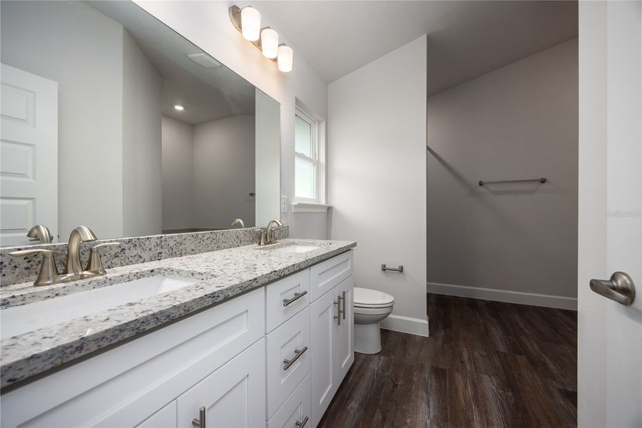 Furnished interior view inside a new home in Kirkland Farms, Alachua (Image 13).