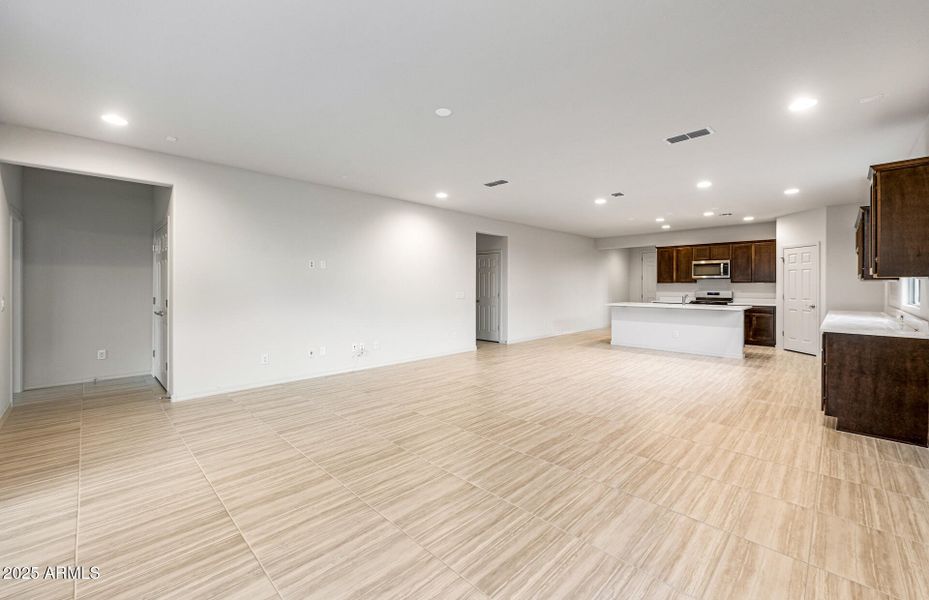 Gathering Room/Cafe/Kitchen Gathering Room/Cafe/Kitchen