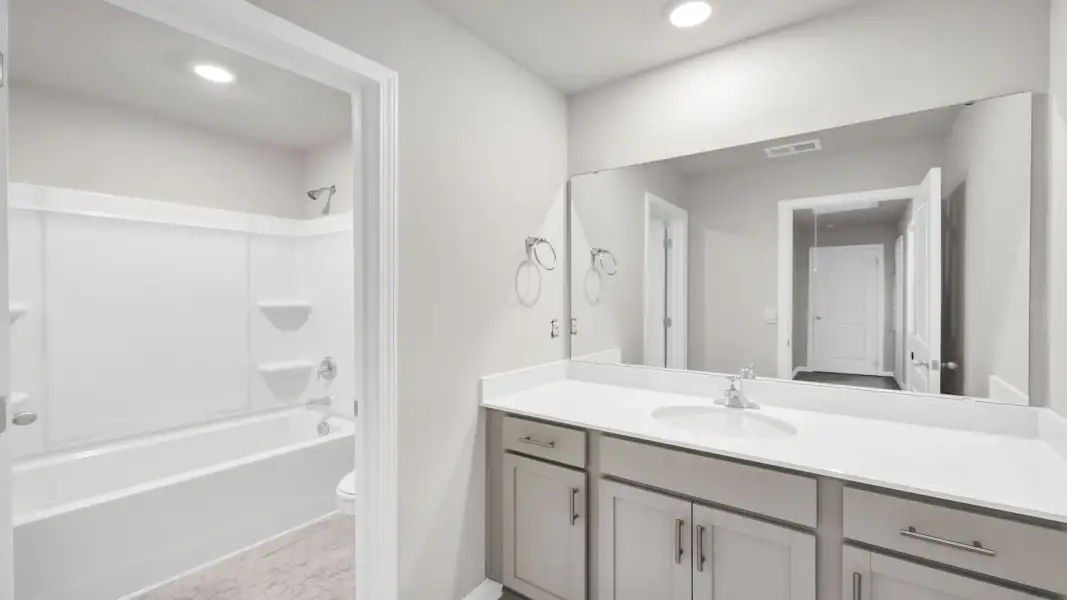Furnished interior view inside a new home in Livingston Woods, Irmo (Image 12).