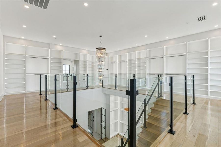 Furnished interior view inside a new home in , Bartonville (Image 29).