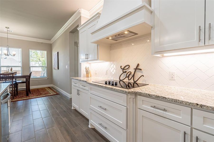 Furnished interior view inside a new home in , Stephenville (Image 8).