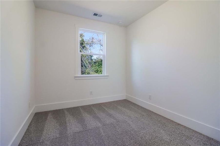Spacious, unfurnished interior of a new home in Park Vue, Atlanta (Image 18). Spacious, unfurnished interior of a new home in Park Vue, Atlanta (Image 18).