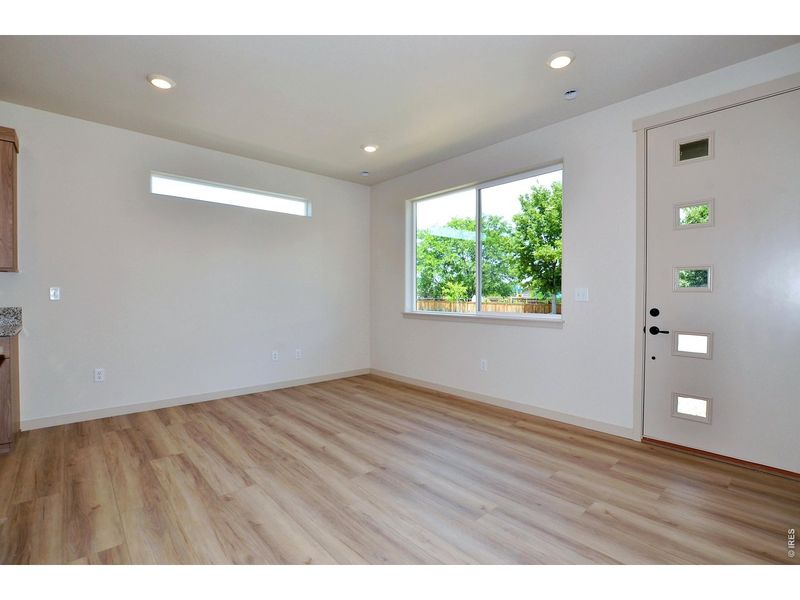 Spacious, unfurnished interior of a new home in , Berthoud (Image 17).