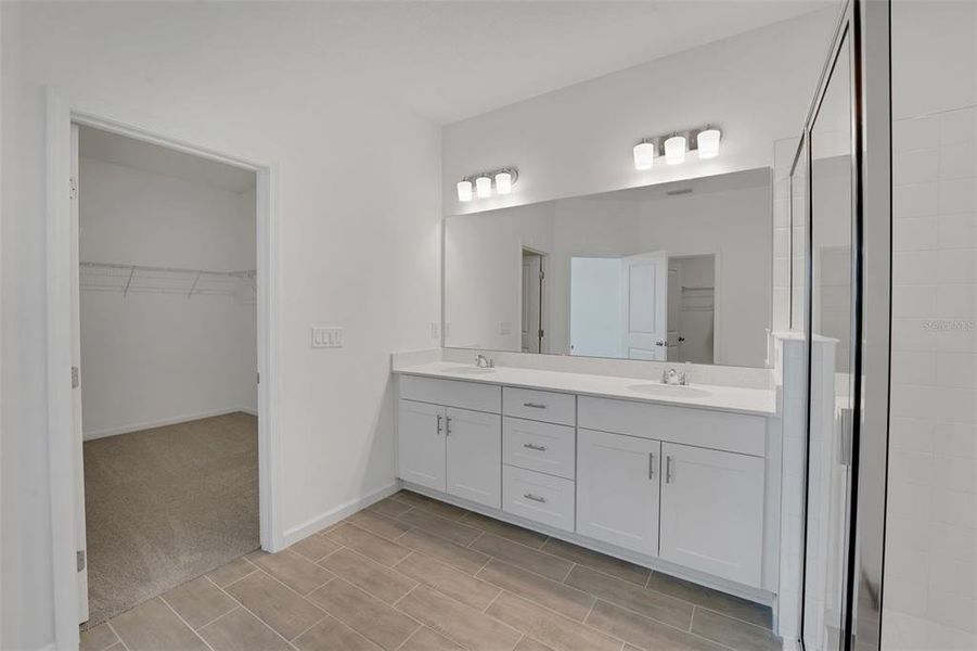 Furnished interior view inside a new home in Willowbrook North, Winter Haven (Image 7).