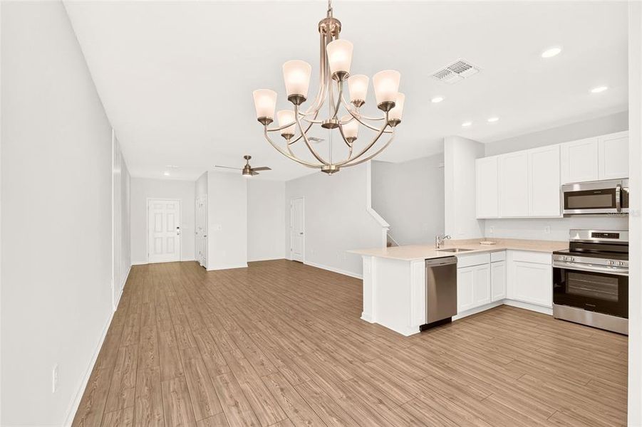 Spacious, unfurnished interior of a new home in , Alachua (Image 24).