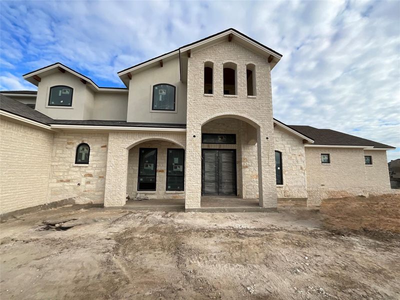 Exterior details and patio area of a home in , College Station (Image 6).