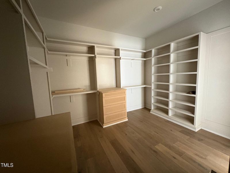 25.06.30 interior 13 25.06.30 interior 13