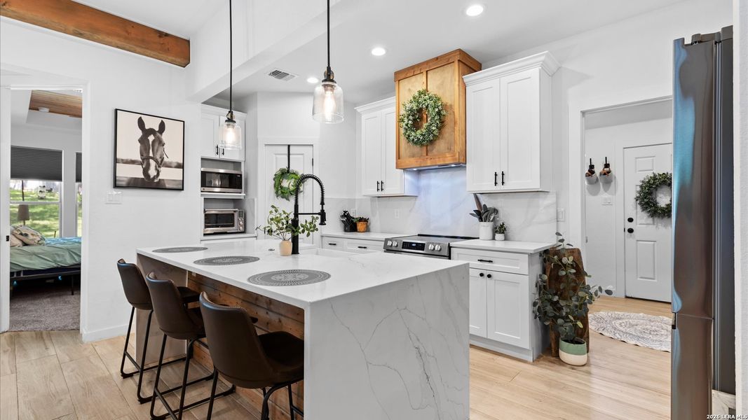 Furnished interior view inside a new home in , Canyon Lake (Image 18).
