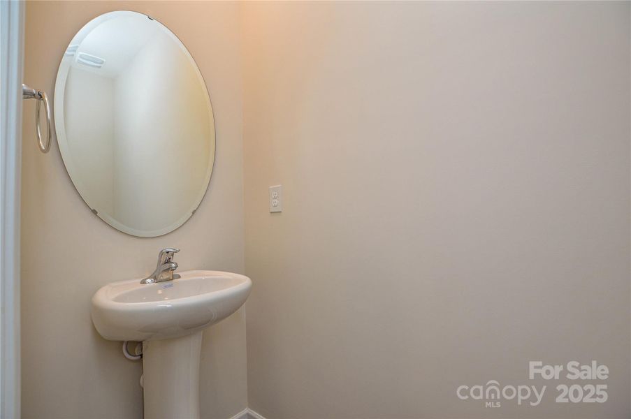 Image 41 of a home in Fergus Crossing.