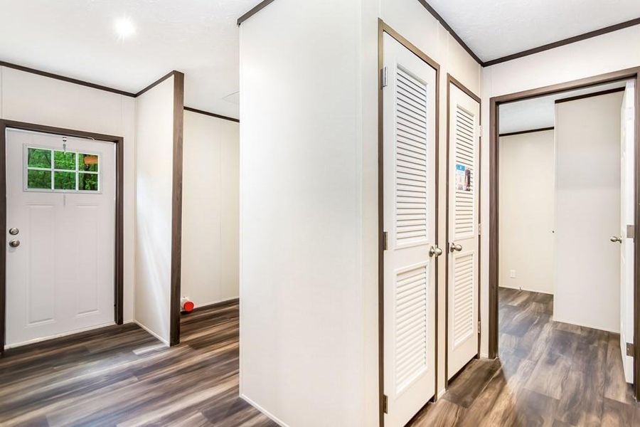 Spacious, unfurnished interior of a new home in , Talking Rock (Image 24).
