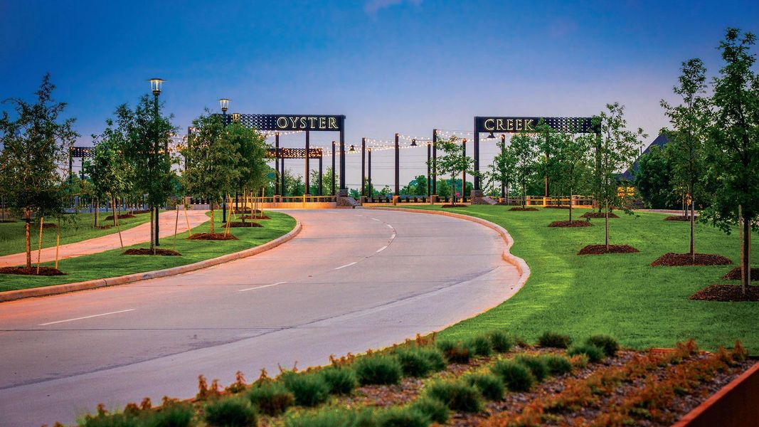 Community amenities in Harvest Green 45', Richmond (Image 12). Community amenities in Harvest Green 45', Richmond (Image 12).