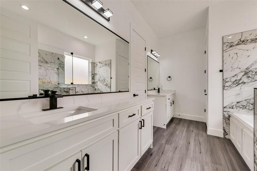 Furnished interior view inside a new home in , Dallas (Image 12).