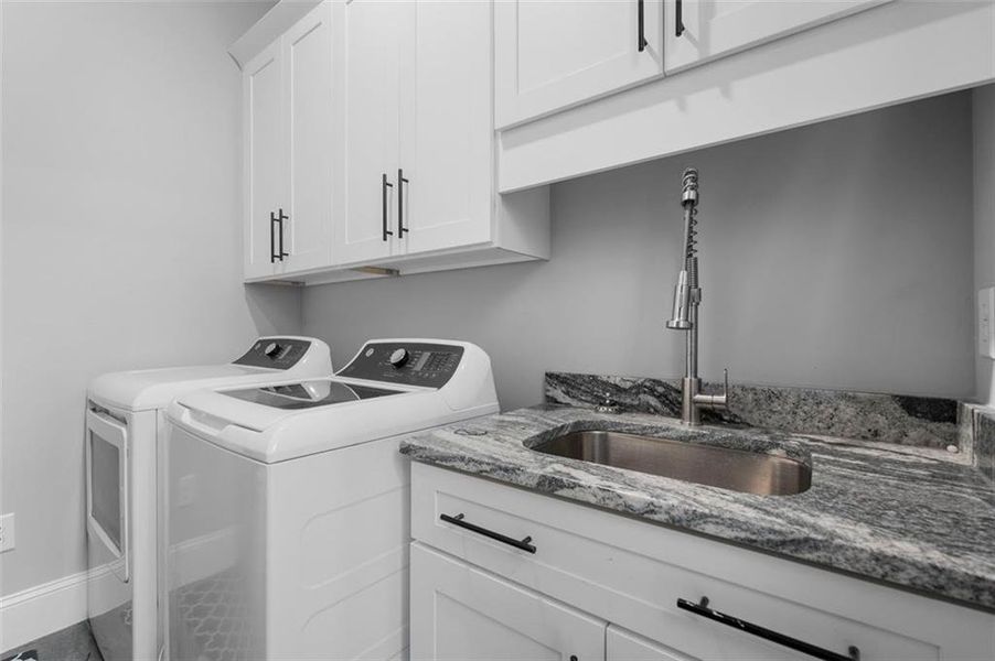 Furnished interior view inside a new home in , Smyrna (Image 6).