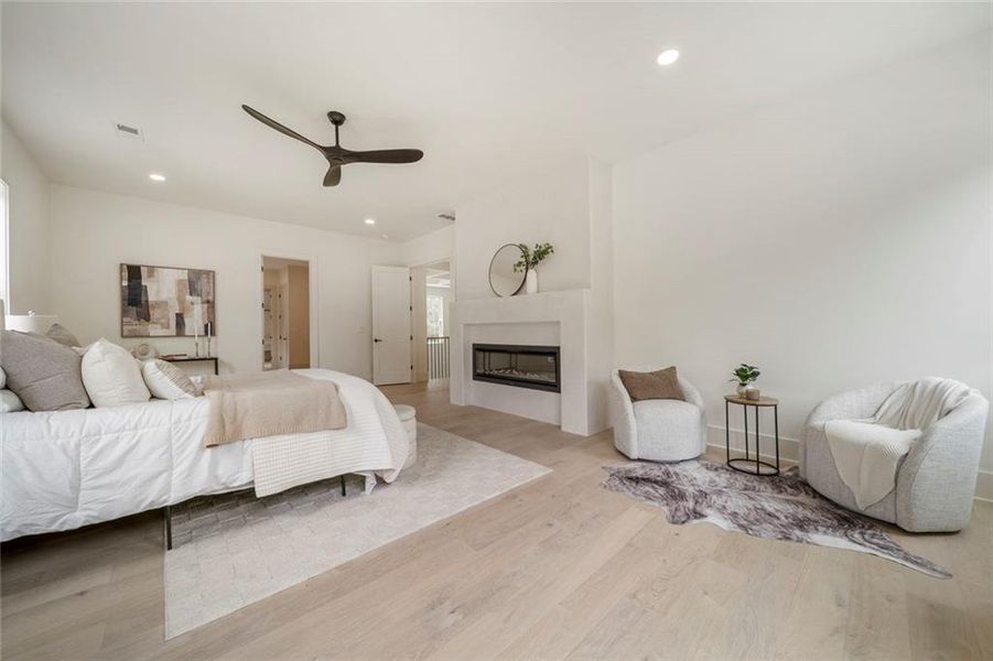 Furnished interior view inside a new home in , Lawrenceville (Image 17).