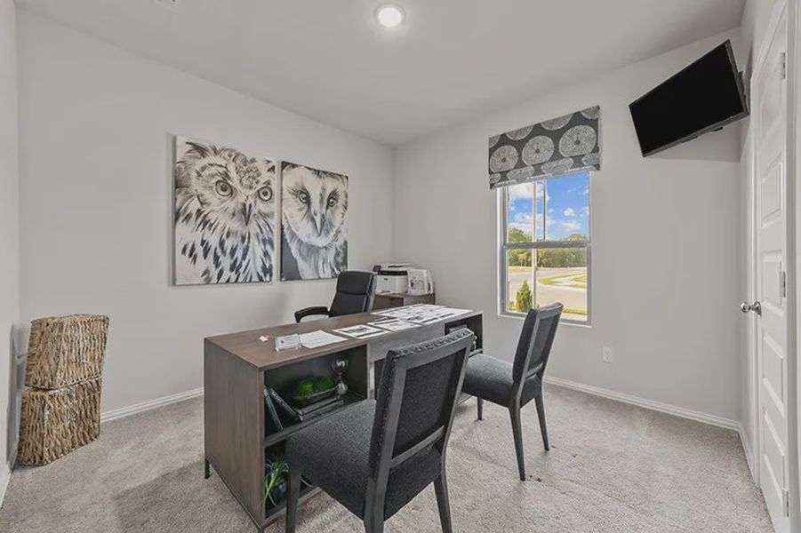 Furnished interior view inside a new home in Rolling Ridge, Van Alstyne (Image 21).