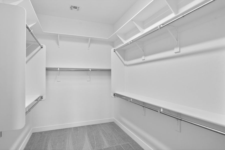 Spacious, unfurnished interior of a new home in Estrella, Goodyear (Image 16).