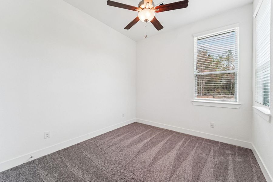 Spacious, unfurnished interior of a new home in Kresston, Montgomery (Image 37).