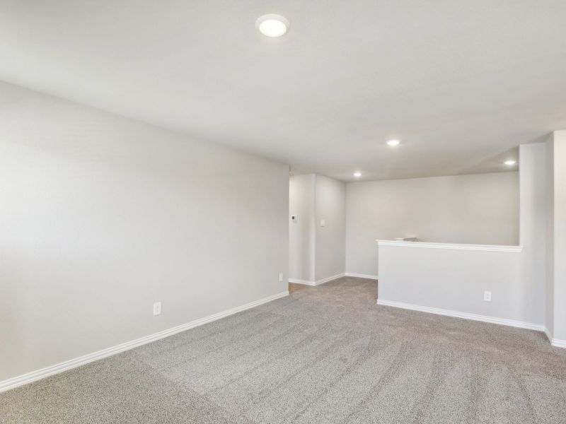 Spacious, unfurnished interior of a new home in Lakehaven - Premier Series, Farmersville (Image 20).