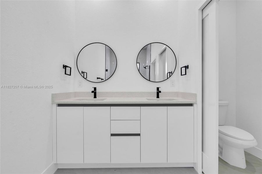 Image 30 of a home in . Image 30 of a home in .