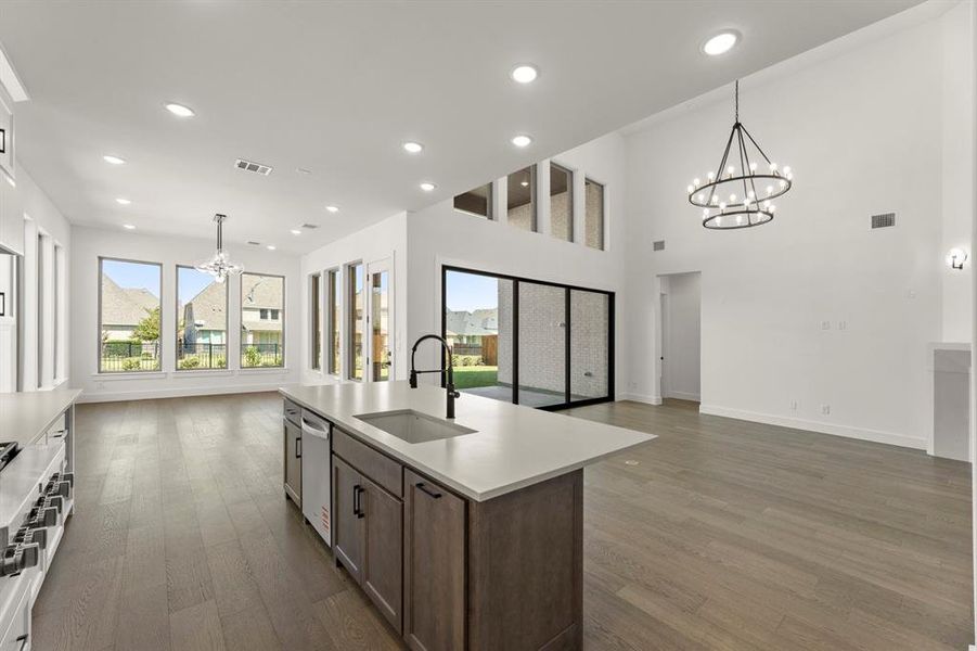 24. 2651 Pelican Point - Kitchen (4) 24. 2651 Pelican Point - Kitchen (4)