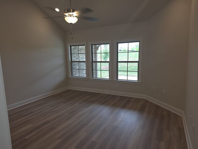 Spacious, unfurnished interior of a new home in Northborough, Colfax (Image 43).