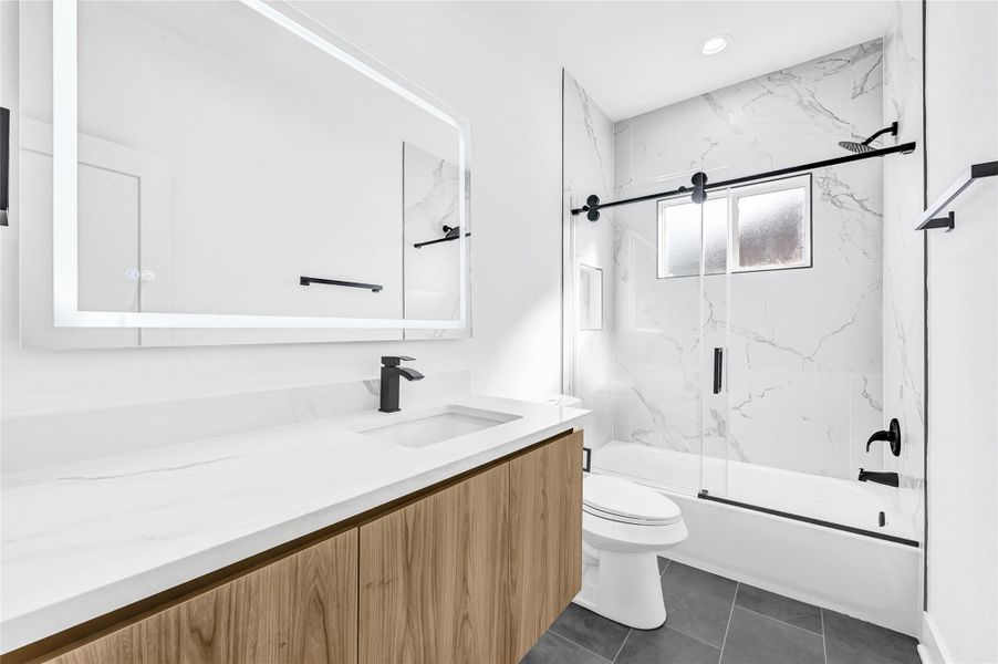 Furnished interior view inside a new home in , Houston (Image 5). Furnished interior view inside a new home in , Houston (Image 5).