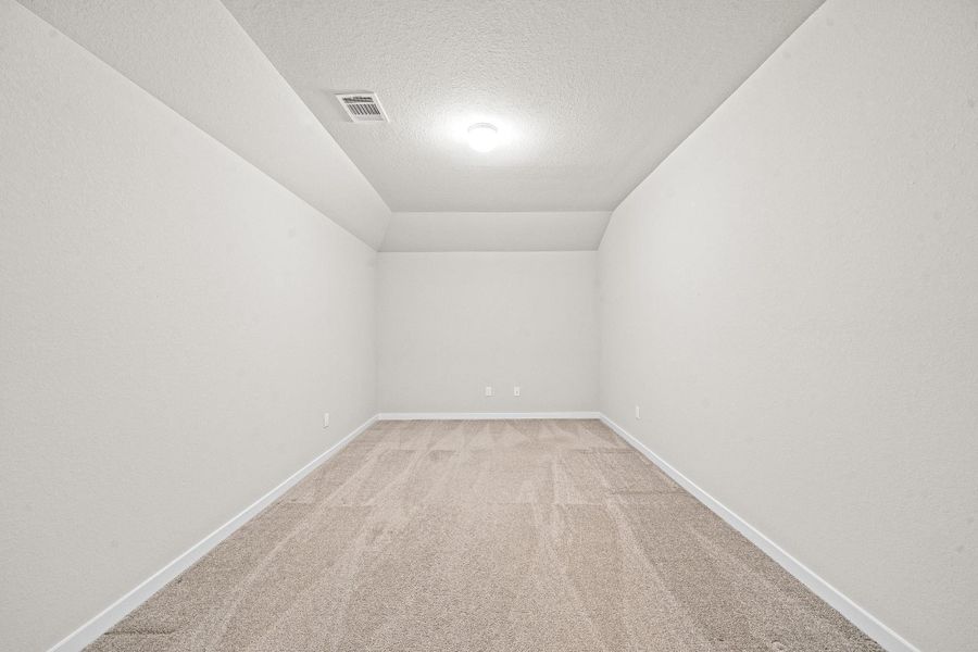 Spacious, unfurnished interior of a new home in Cypress Green, Hockley (Image 19). Spacious, unfurnished interior of a new home in Cypress Green, Hockley (Image 19).