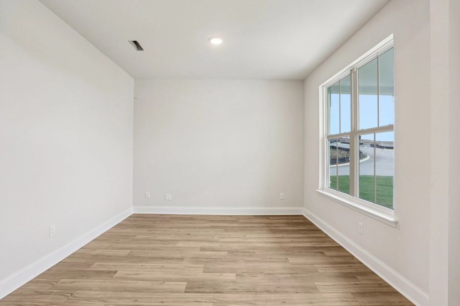 Spacious, unfurnished interior of a new home in Willow Landing, Mount Juliet (Image 19). Spacious, unfurnished interior of a new home in Willow Landing, Mount Juliet (Image 19).