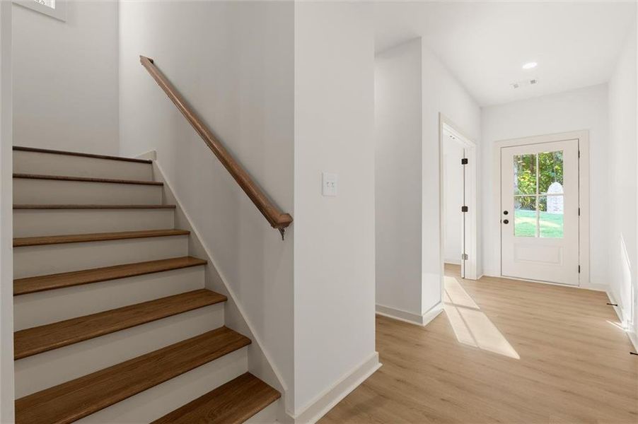 Spacious, unfurnished interior of a new home in , Douglasville (Image 46). Spacious, unfurnished interior of a new home in , Douglasville (Image 46).